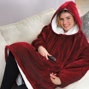 Плед-толстовка с капюшоном Huggle Hoodie-3 толстовка плед с рукавами 13082 фото